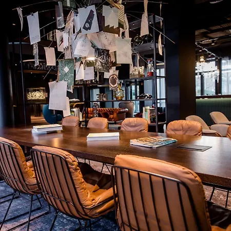 Hotel One