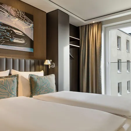 One Stuttgart-feuerbach שטוטגרט